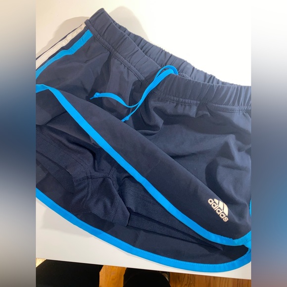 Adidas workout shorts- skirt no tags like new - Picture 4 of 4